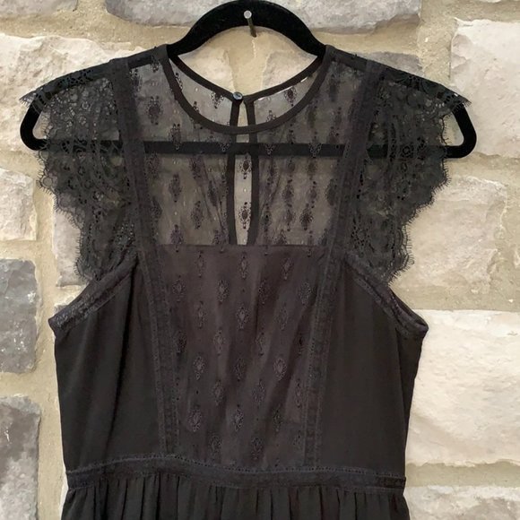 Black dress with lace top - Picture 2 of 5